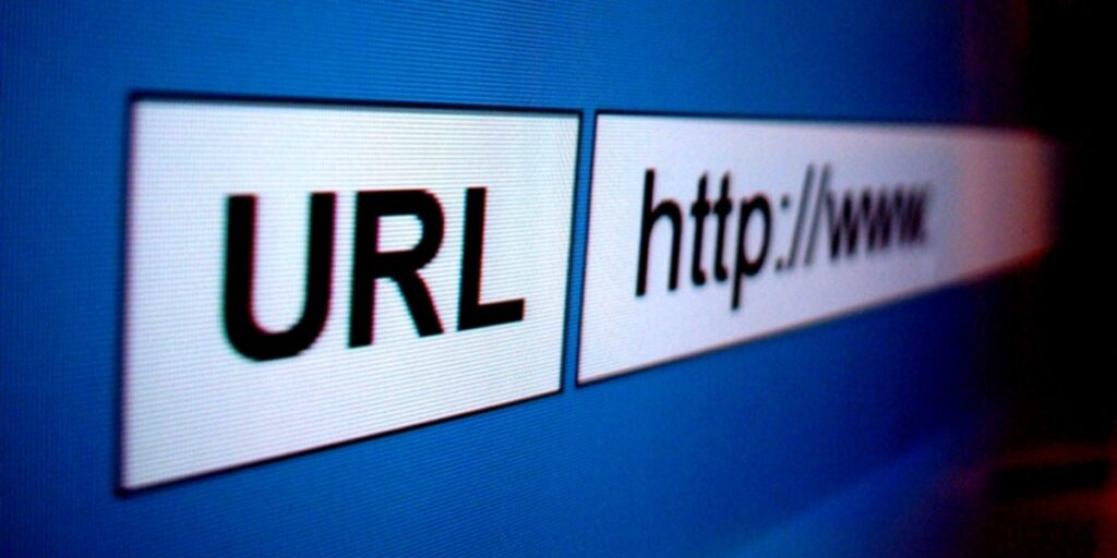 Top 8 URL Shorteners of 2022 (Free & Paid)